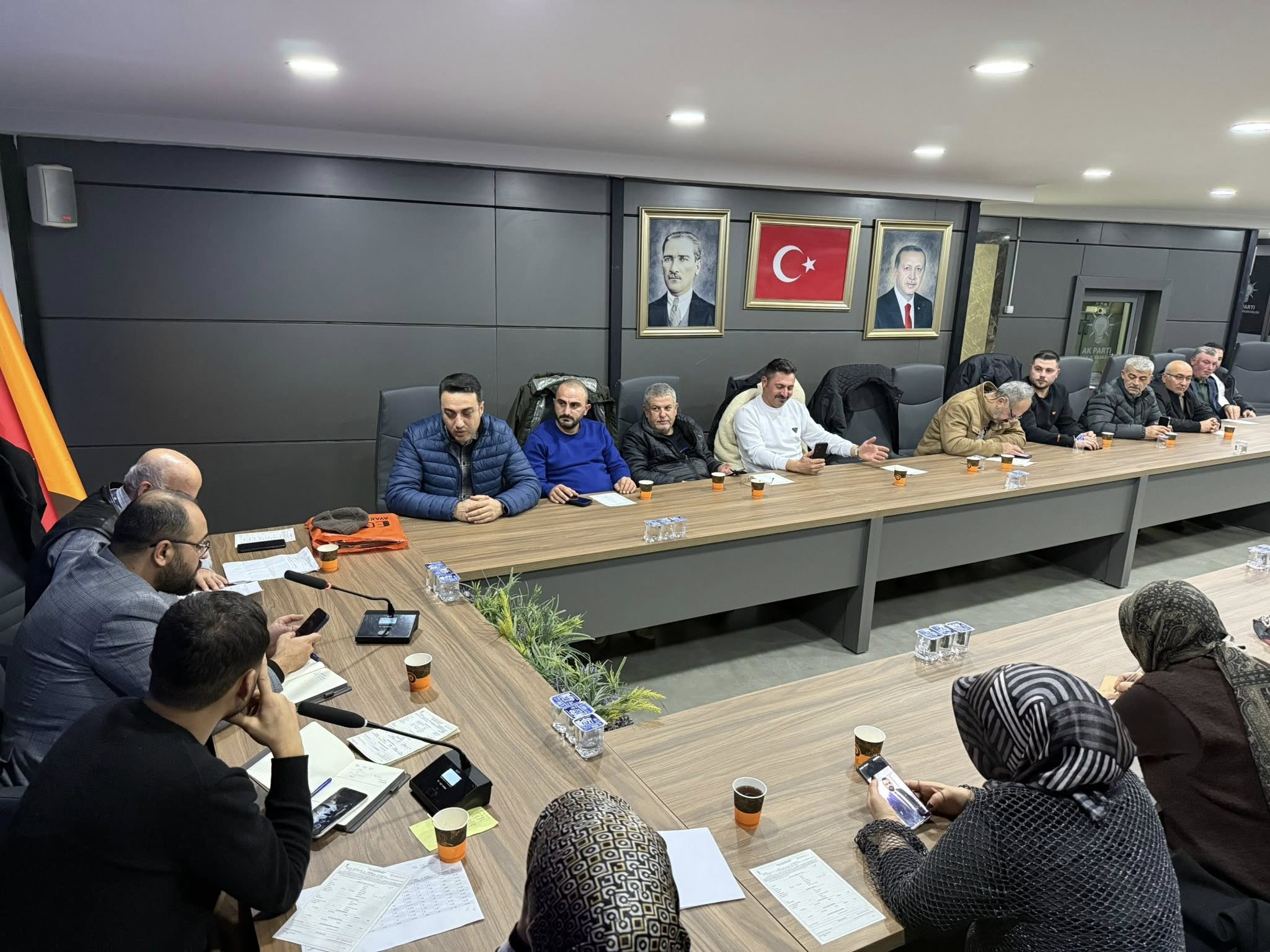 AK Parti Bilecik Merkez İlçe Toplandı