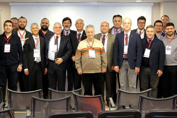 Beyin ve sinir cerrahları Gaziantep'teki toplantıda bir araya geldi