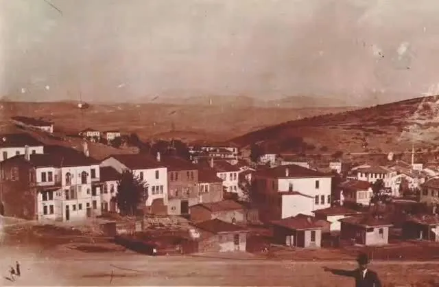 BİLECİK KENT KONSEYİNDEN 1930’LARA AİT TARİHİ FOTOĞRAF PAYLAŞIMI