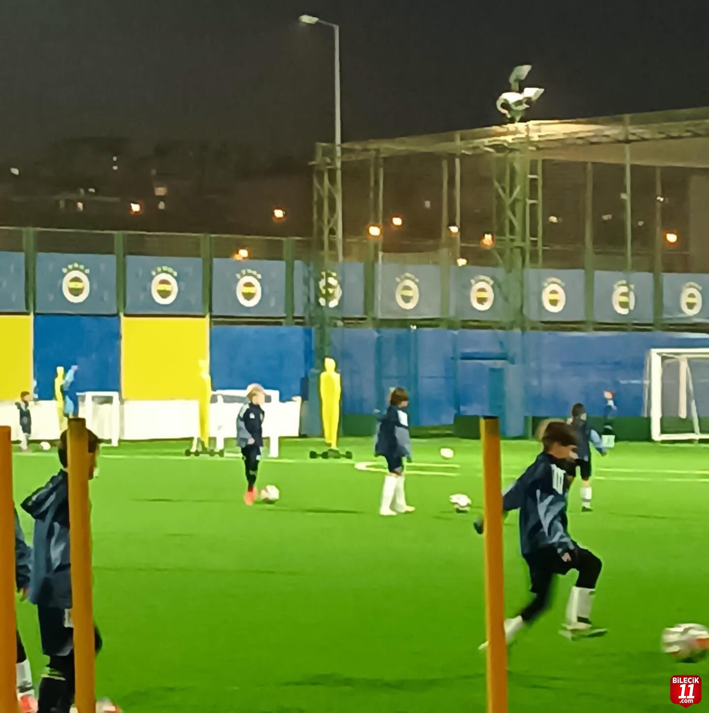 Bilecikli İki Genç Futbolcu Fenerbahçe Altyapısına Katıldı