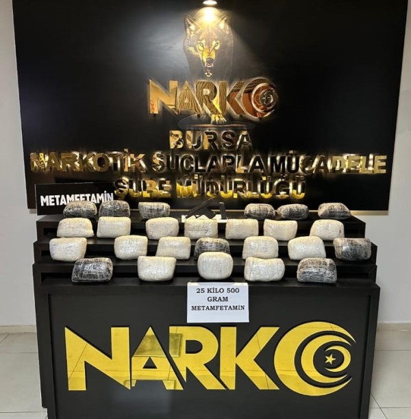 Bursa'da 25,5 kilogram sentetik uyuşturucu ele geçirildi