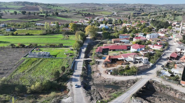 DSİ'nin Karesi Ortaca Mahallesi'ndeki taşkın riski azaltma çalışması sürüyor