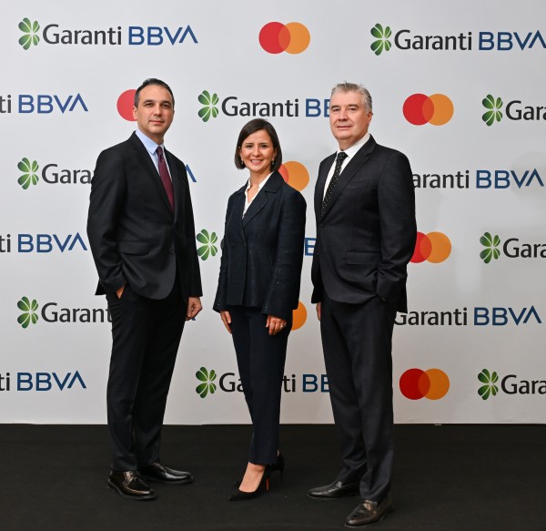 Garanti BBVA'dan Mastercard işbirliğiyle yapay zeka asistanlı e-ticaret dönemi