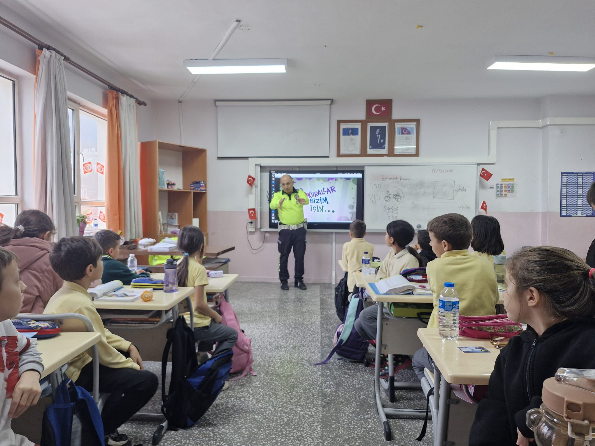 Gölpazarı'ndaTrafik Eğitimi Faaliyeti Gerçekleştirildi
