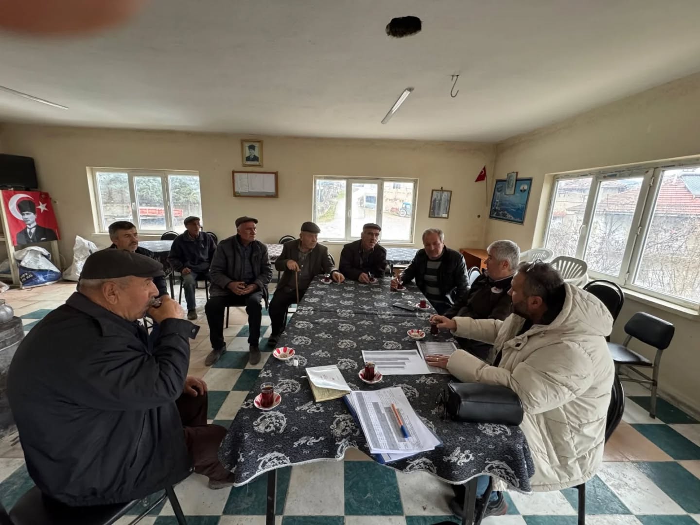 Karahasanlar Köyünde Eğitim Toplantısı