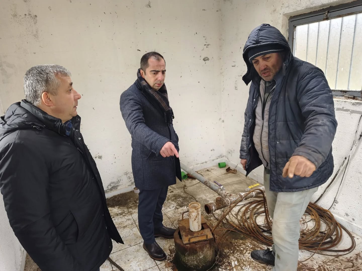 Kaymakam Uçar Su Deposunda İncelemelerde Bulundu