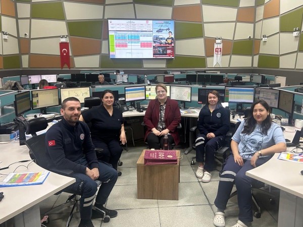 Kırklareli Sağlık Müdürü Cerit, 112 Komuta Kontrol Merkezini ziyaret etti