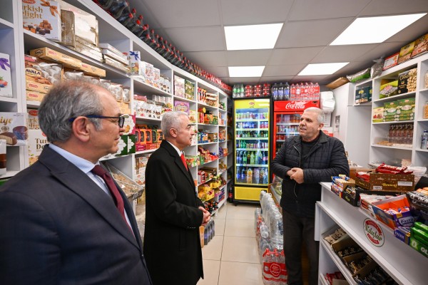 Kırklareli Valisi Turan, esnaf ziyaretinde bulundu
