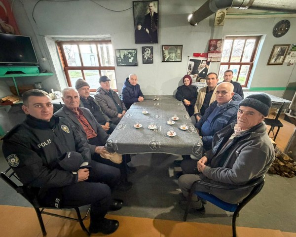 Kırklareli Valisi Turan, Hamdibey köyünü ziyaret etti