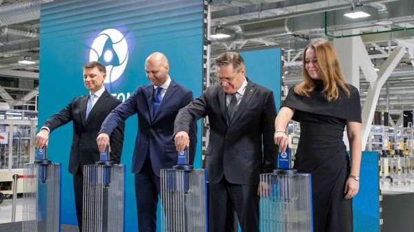 Rosatom, Rusya'nın ilk lityum-iyon enerji depolama giga fabrikasını faaliyete geçirdi