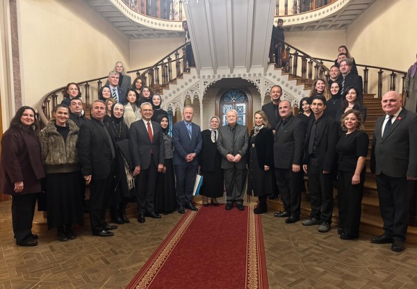 Sanatçı Amir Ateş ve Murat Salim Tokaç, öğretmenlerle bir araya geldi
