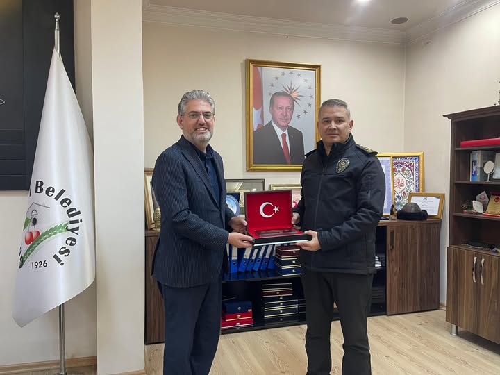 Şener'den Süer'e İade-i Ziyaret