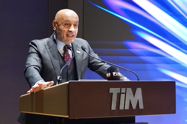 TİM Başkanı Gültepe, TİM WINGS Kadın İhracatçı Zirvesi'nin açılışında konuştu:
