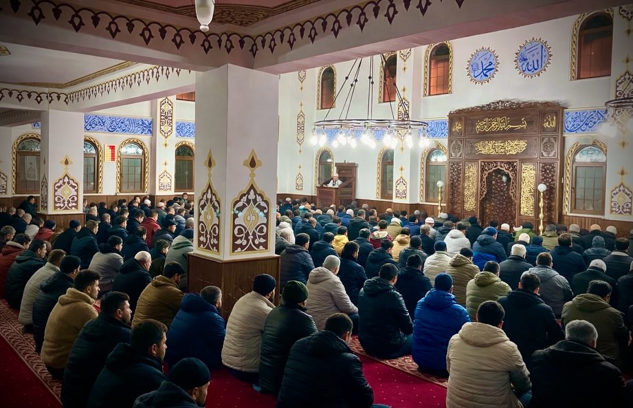 Bilecik’te eller semaya kalktı