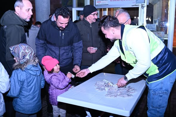 Bozüyük’te Miraç Kandili İkramı