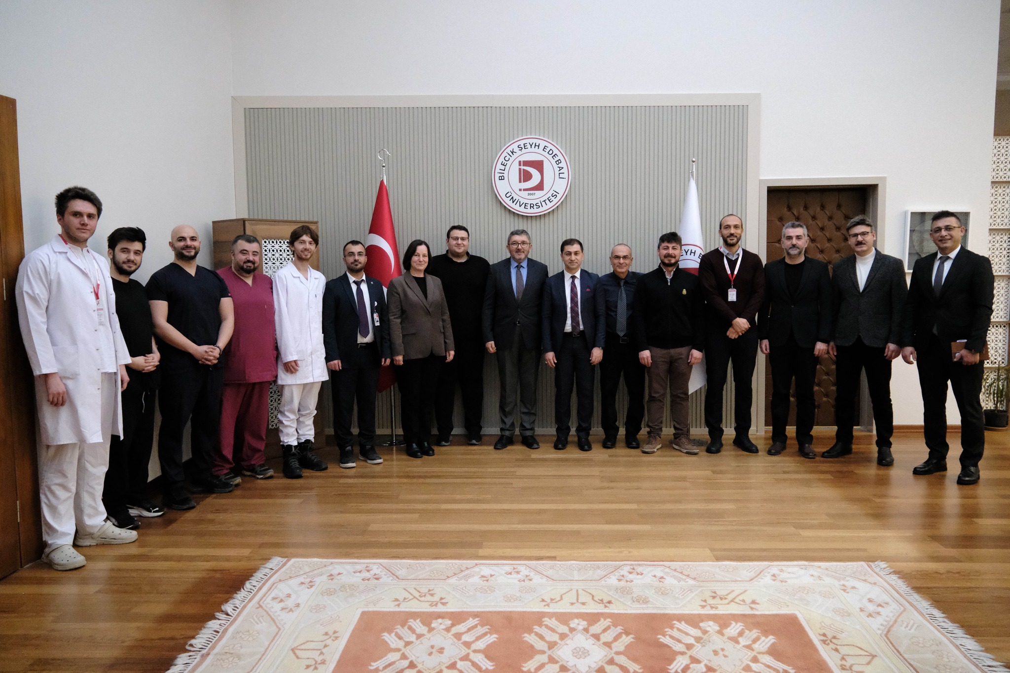 BŞEÜ'de Tıp Eğitiminde Yeni Dönem: 7 Asistan Hekim Uzmanlık Egitimine Başladı