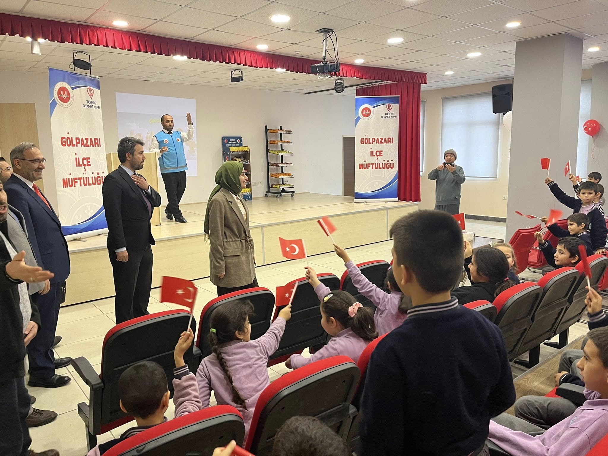 Gençler İçin Proje: Cami Market