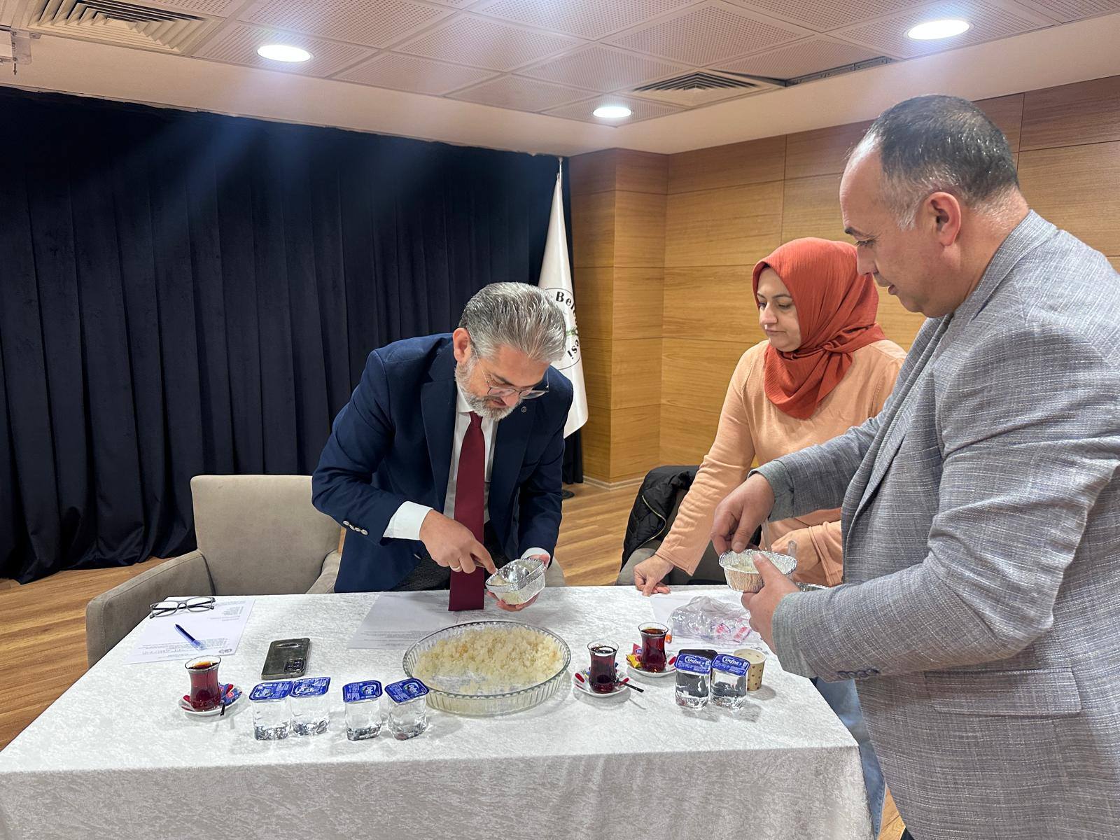 Gölpazarı Meclisi 2026’yı helva ile açtı