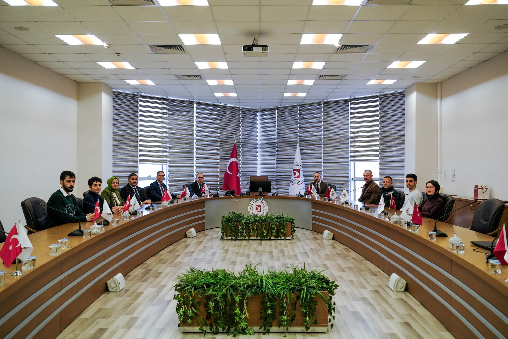 Satranç Etkinliğinde Başarı Gösteren Öğrenci ve Personeller Ödüllendirildi