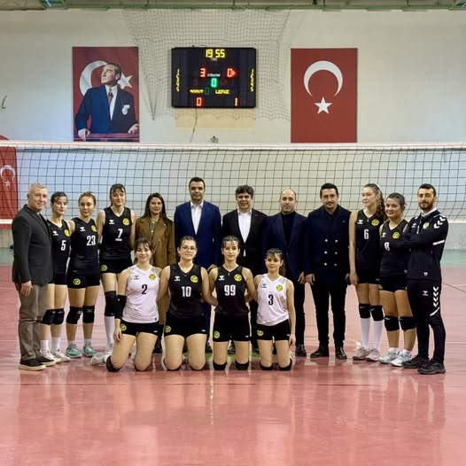 Söğütspor Genç Kız Voleybol Takımından Başarı