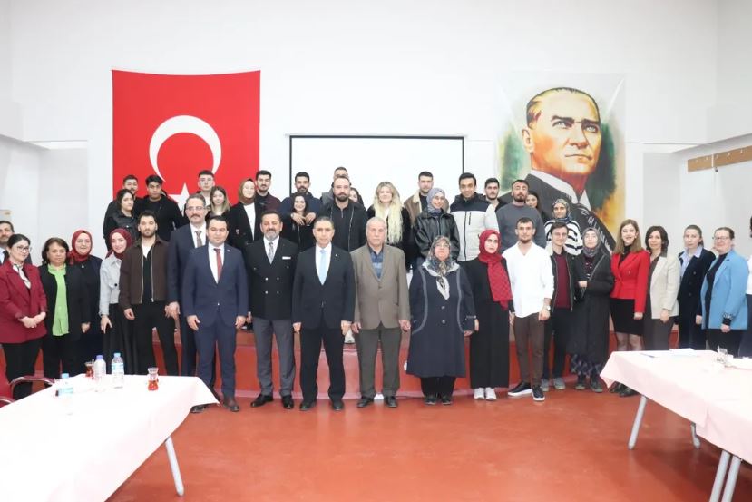 Aile ve Gençlik Fonundan Yararlanan Çiftlerle Aile Buluşması