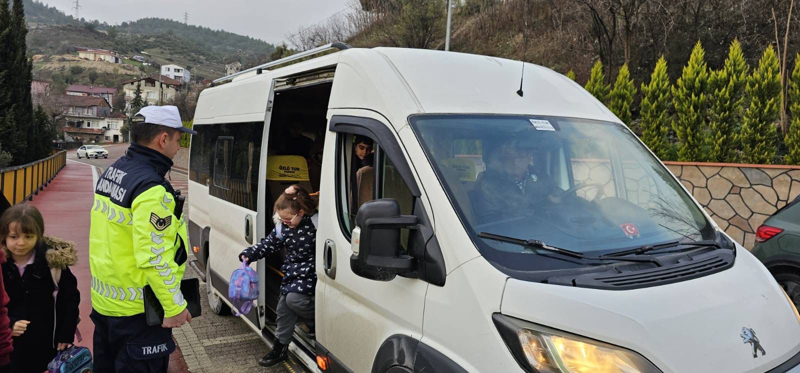 Bilecik’te Okul Çevrelerine Sıkı Denetim