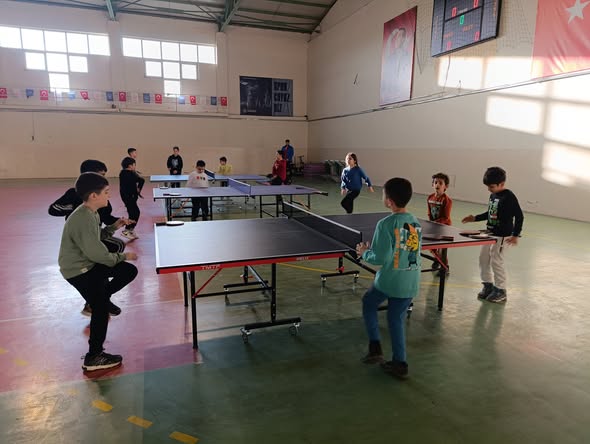 GSB Spor Okullarında Masa Tenisi Antrenmanları Devam Ediyor