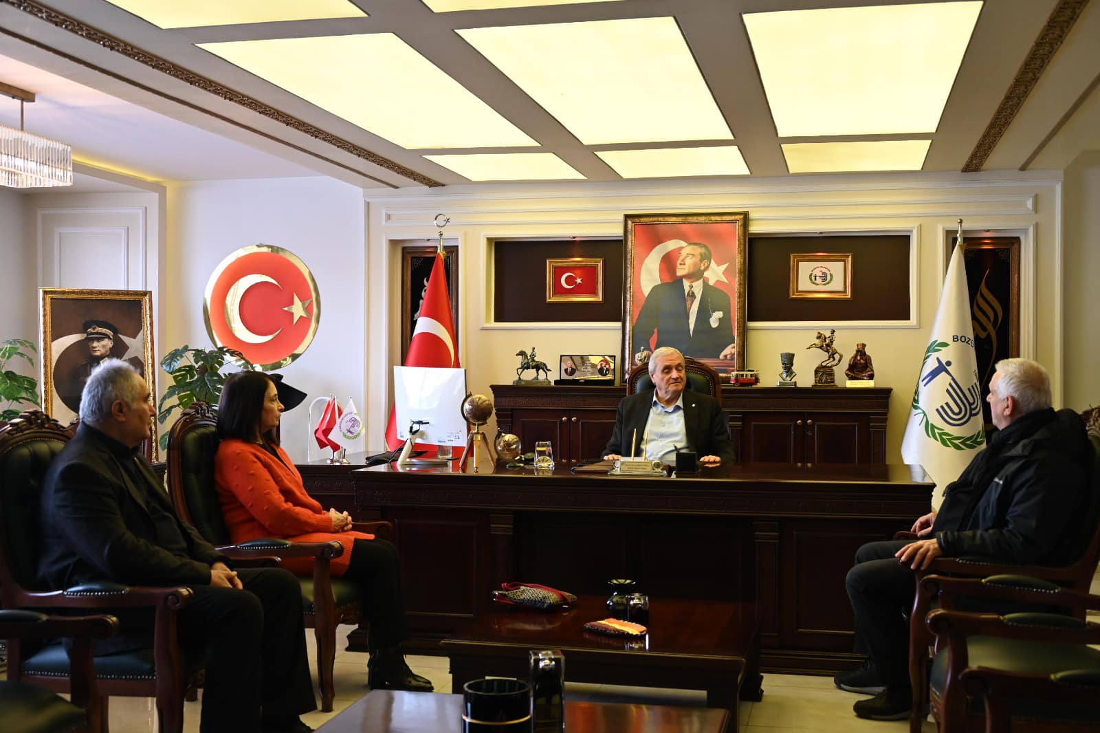 KENT KONSEYİNDEN BAŞKANA ZİYARET