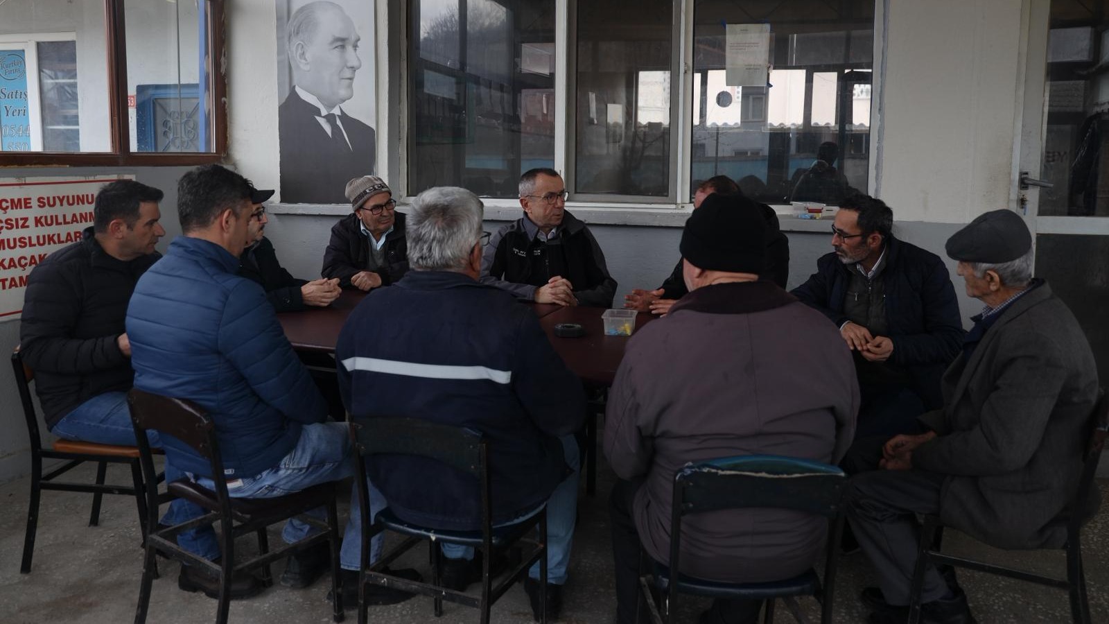 Müdür Ayvalık Kurtköylü Çiftçilerle Buluştu