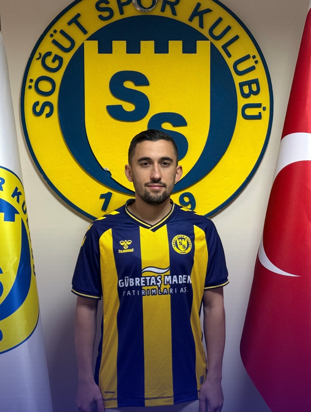OĞUZHAN İMZAYI ATTTI