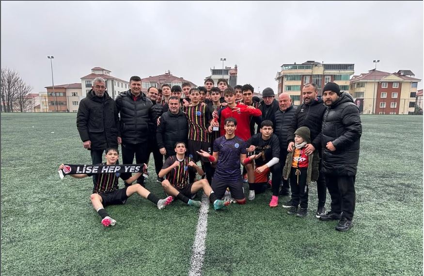 U16 Gençler Ligi’nde Kupalar Sahiplerini Buldu