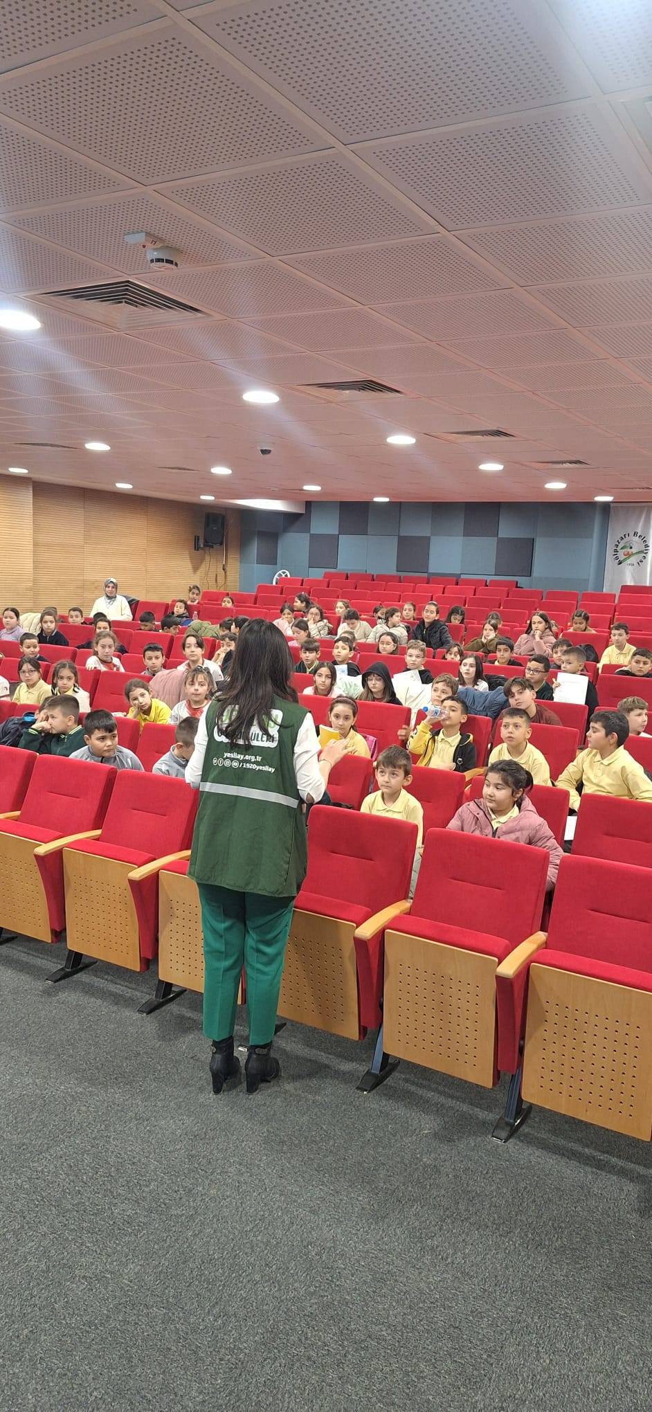 Yeşilay’dan Gençlere Eğitim