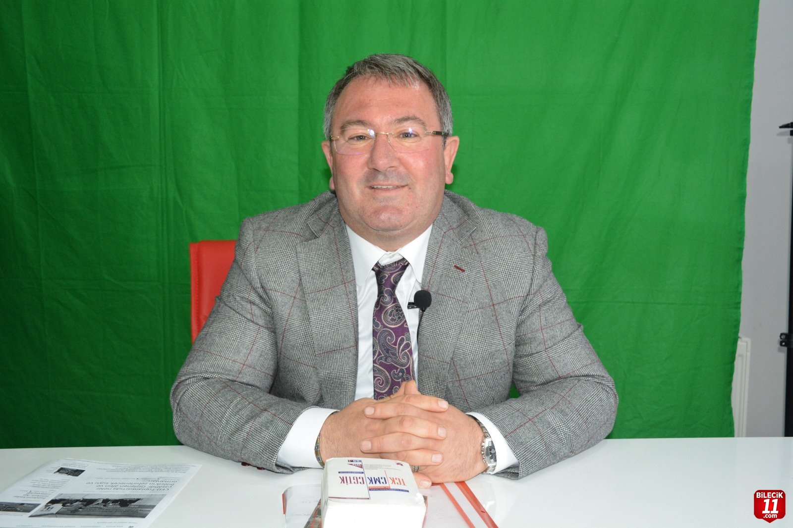AKARKARASU;"TÜRK MİLLETİ ZEKİDİR, BU BU TİP SOSLARI YEMEZ"