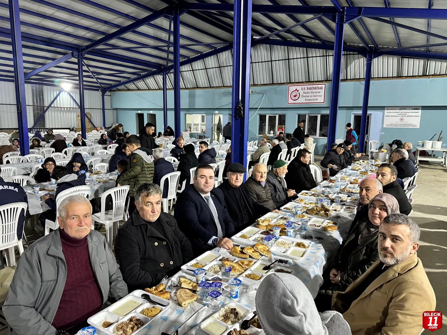 İNHİSAR'DA AYNI SOFRADA BİRARAYA GELDİLER