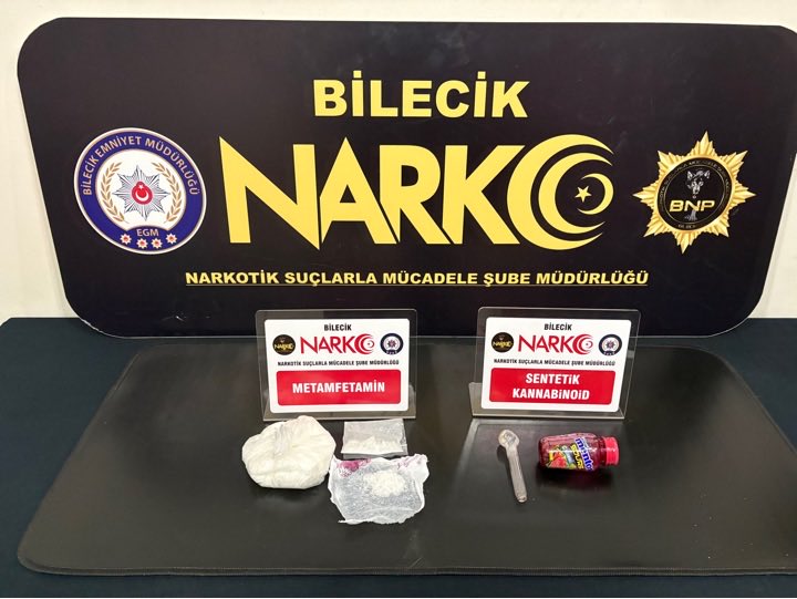 Osmaneli’de Uyuşturucu Operasyonu: Metamfetamin ve Bong Ele Geçirildi