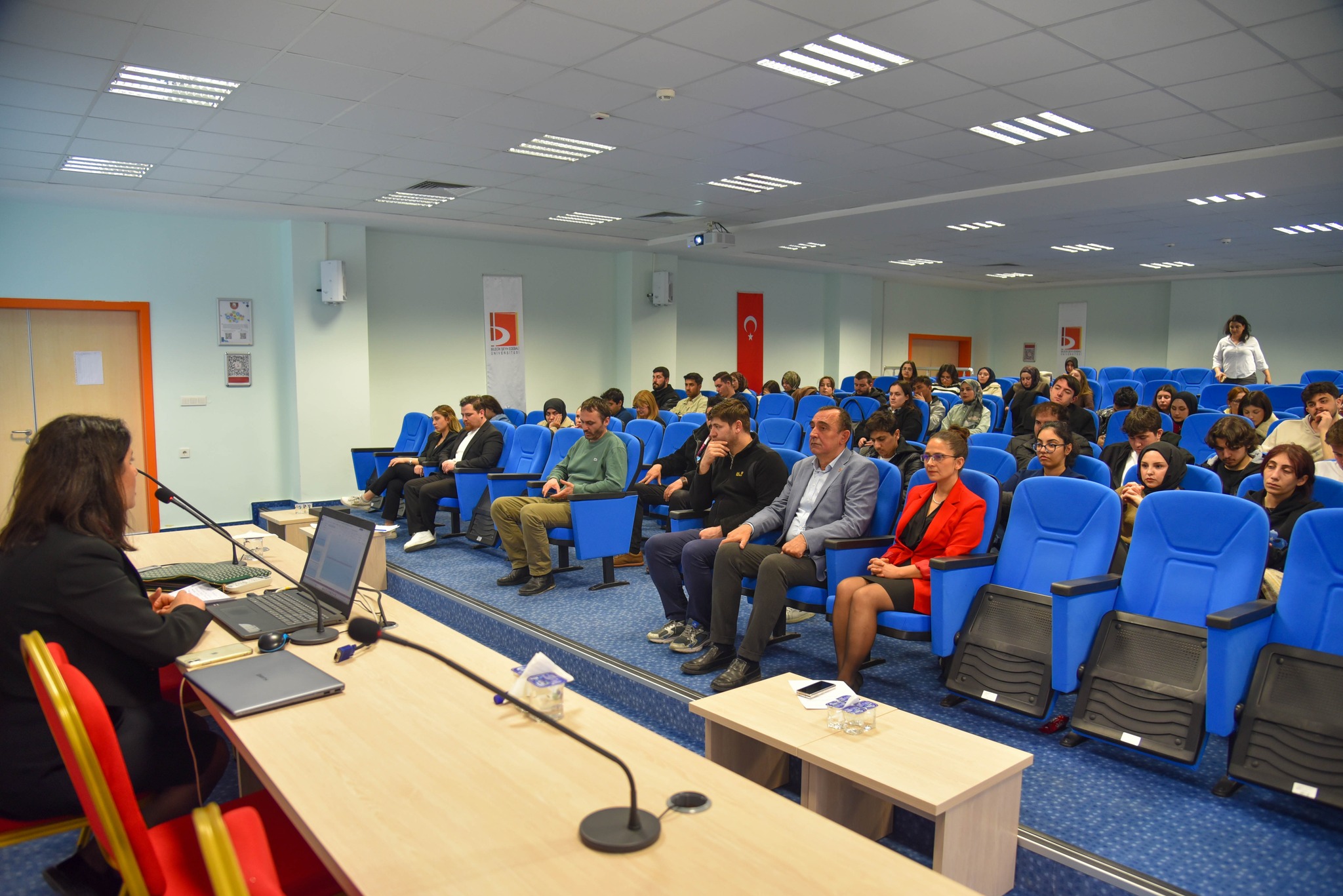 BŞEÜ'de “Çanakkale Zaferi ve Milli Kimliğin İnşası” Konferansı Düzenlendi