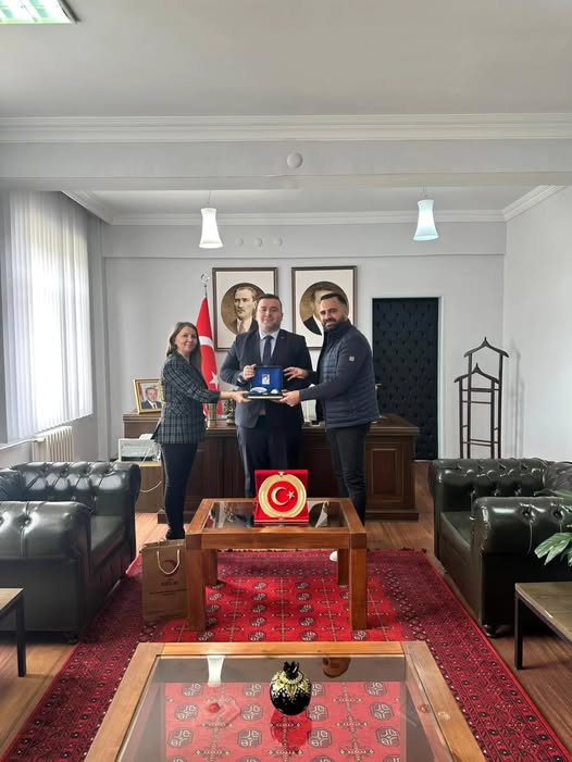 Kızılay’dan Kaymakam Ünal’a Ziyaret