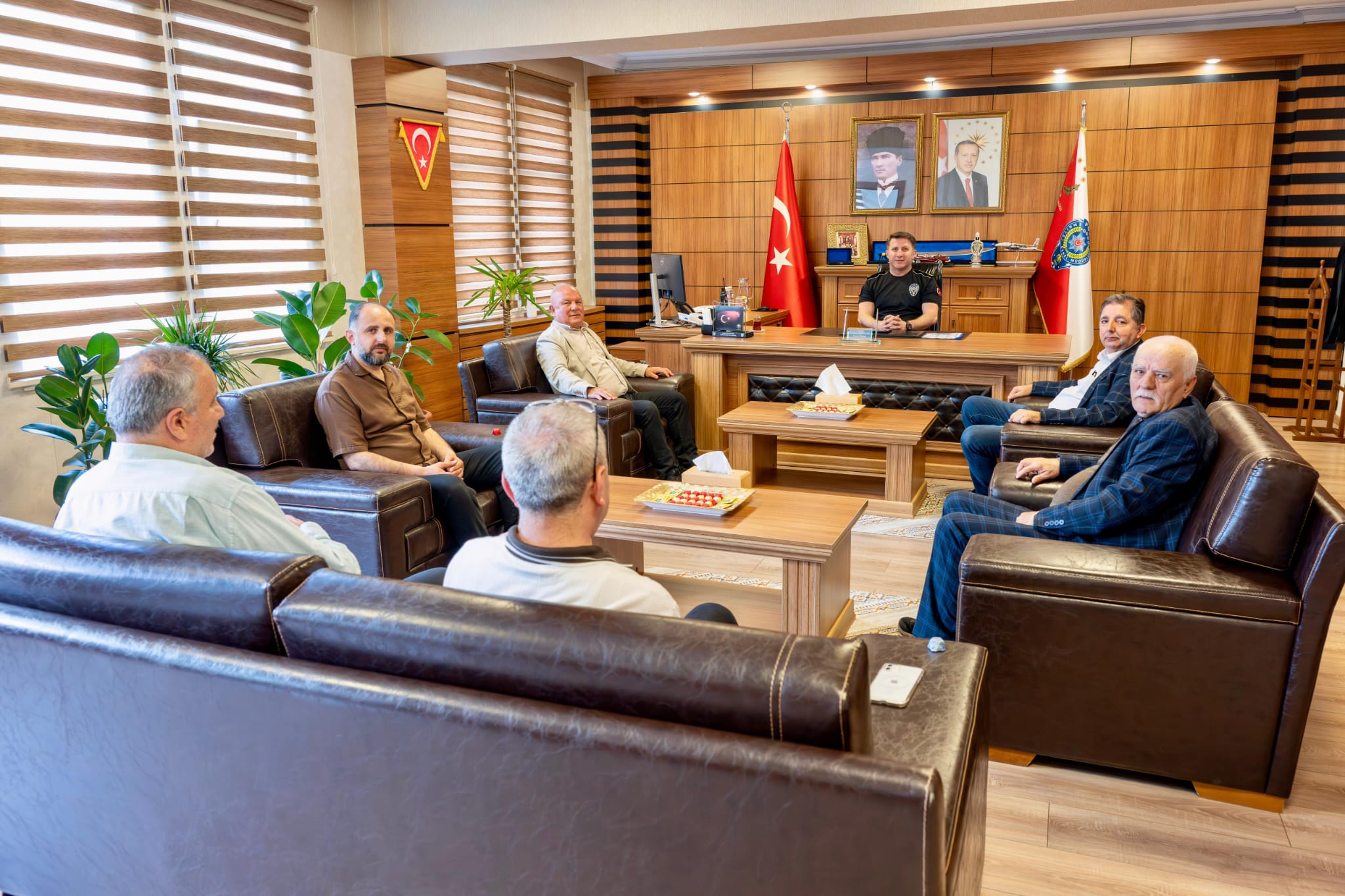 ASKF'DAN MÜDÜR ÇAĞLAR'A ZİYARET