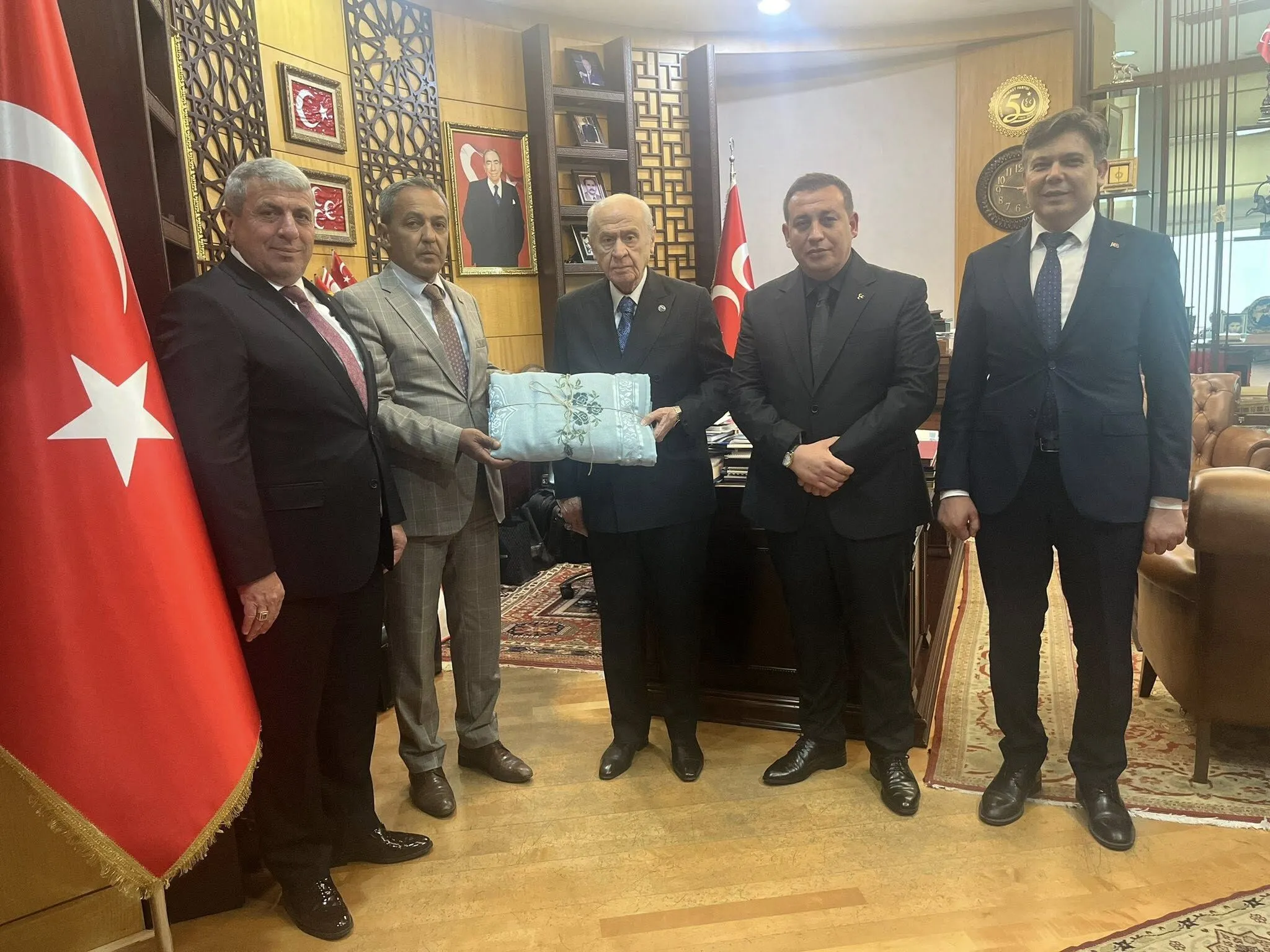 BAŞKANLARDAN BAHÇELİ'YE ZİYARET