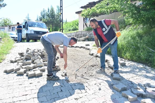 Çarşı ve Yediler’de yol bakım çalışması