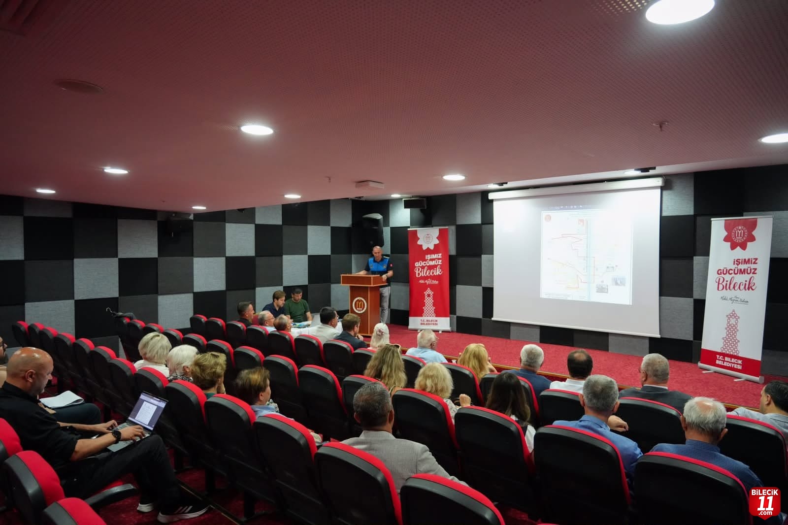 ŞEHİR İÇİ TOPLU TAŞIMA MASAYA YATIRILDI