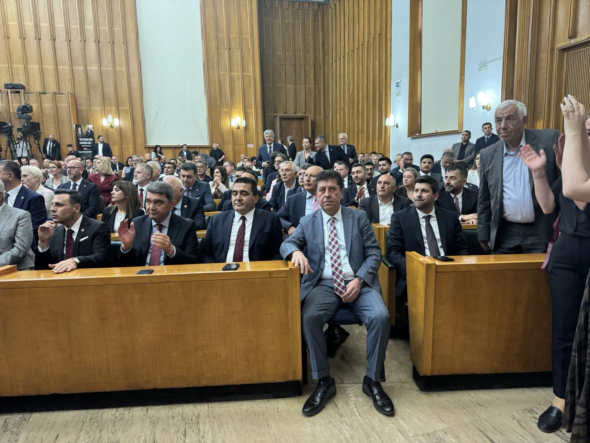 TÜZÜN:"BURASI SEÇİLMİŞLERİN YERİDİR"
