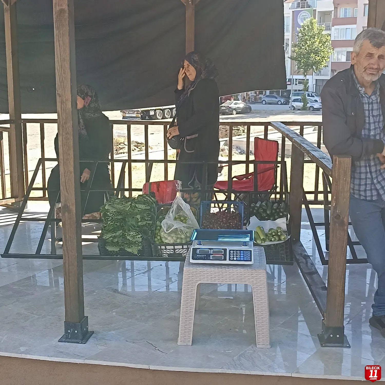 ÜRETİCİDEN TÜKETİCİYE