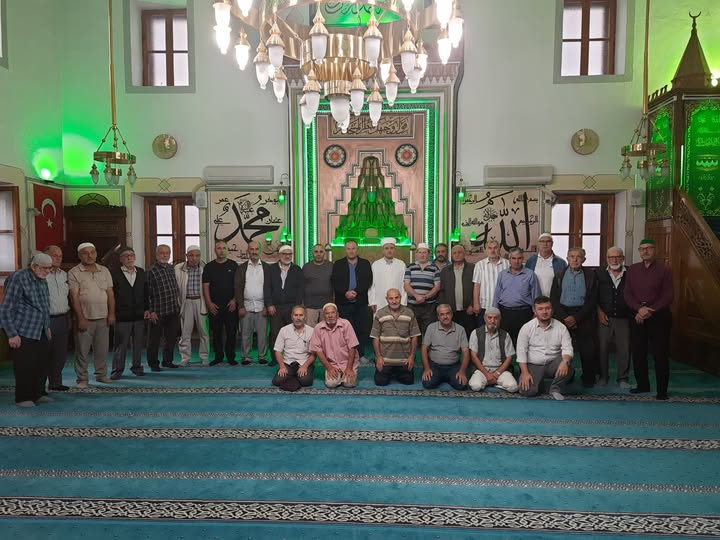 15 Temmuz Şehitleri Sabah Namazında Dualarla Anıldı