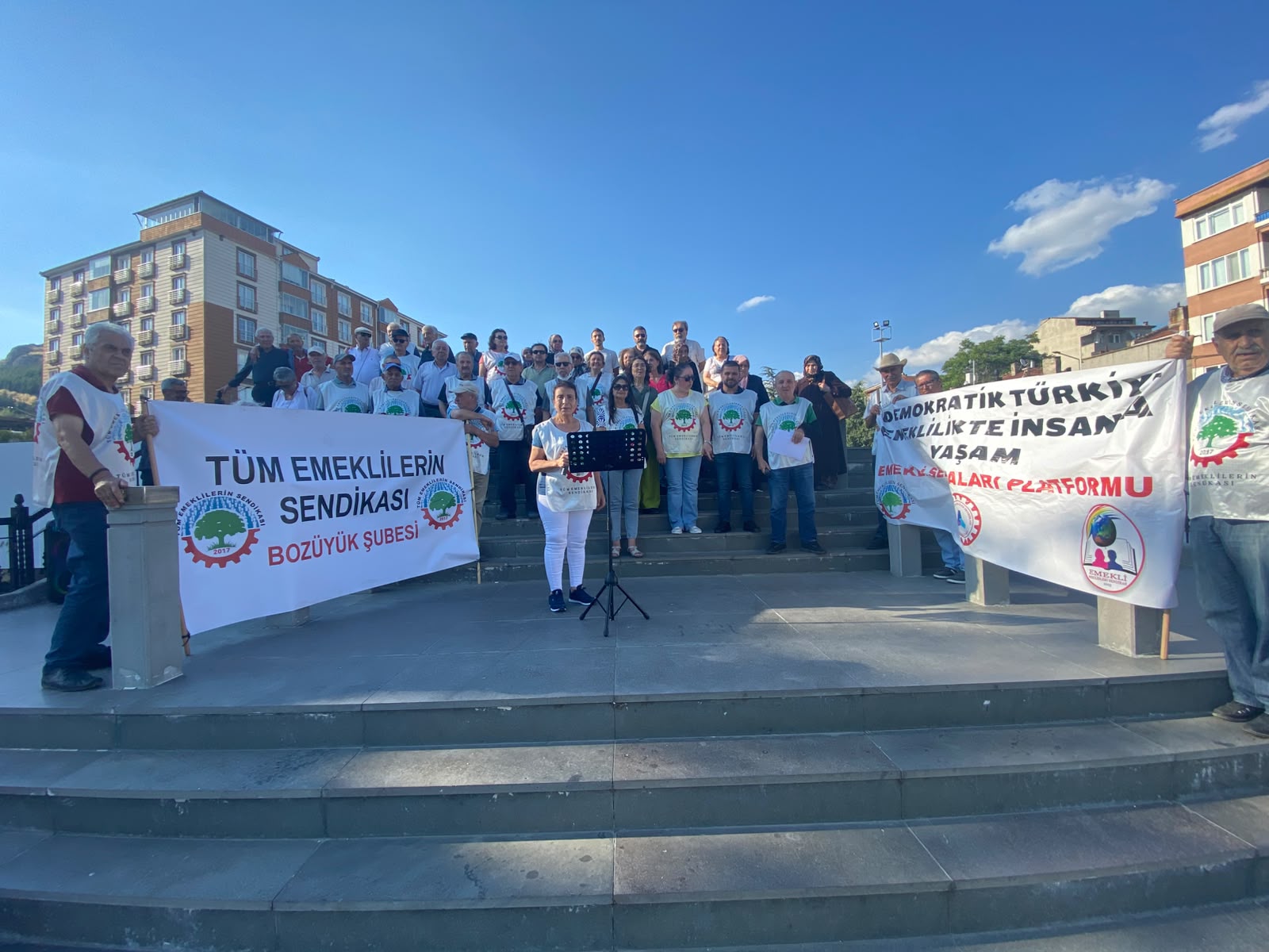 Emekliler Bozüyük'ten seslendi