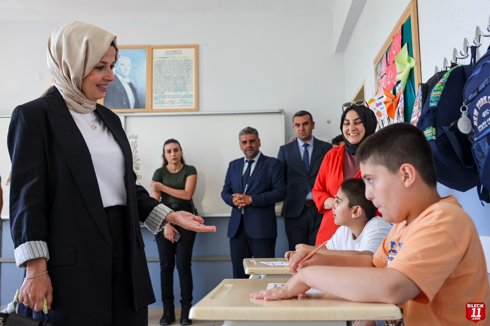 ZEYNEP SÖZER ÖZEL EĞİTİM ÖĞRENCİLERİNİ ZİYARET ETTİ