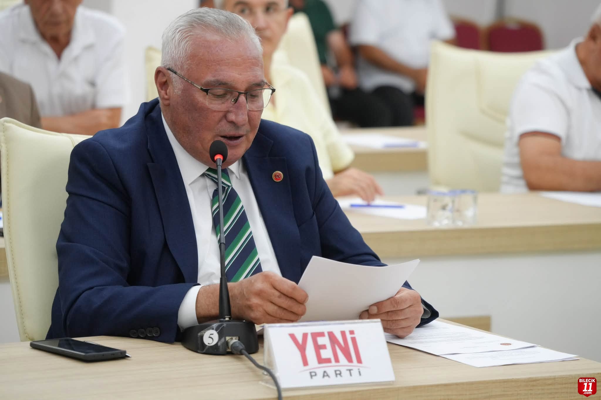 ÇALIŞKAN;"BÜYÜK BİR MUTLULUKLA KARŞILADIK"