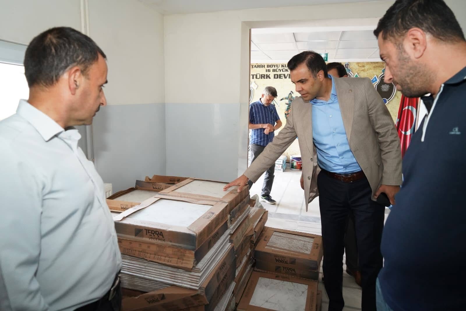KAYMAKAM YAYABAŞI OKULLARI İNCELEDİ