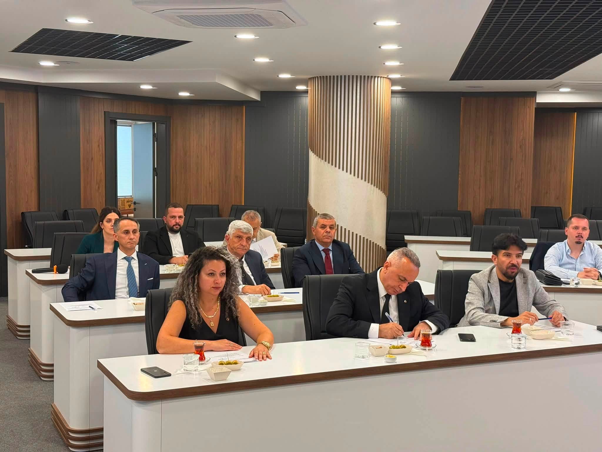 MERHUM İŞ İNSANININ İSMİ VERİLDİ