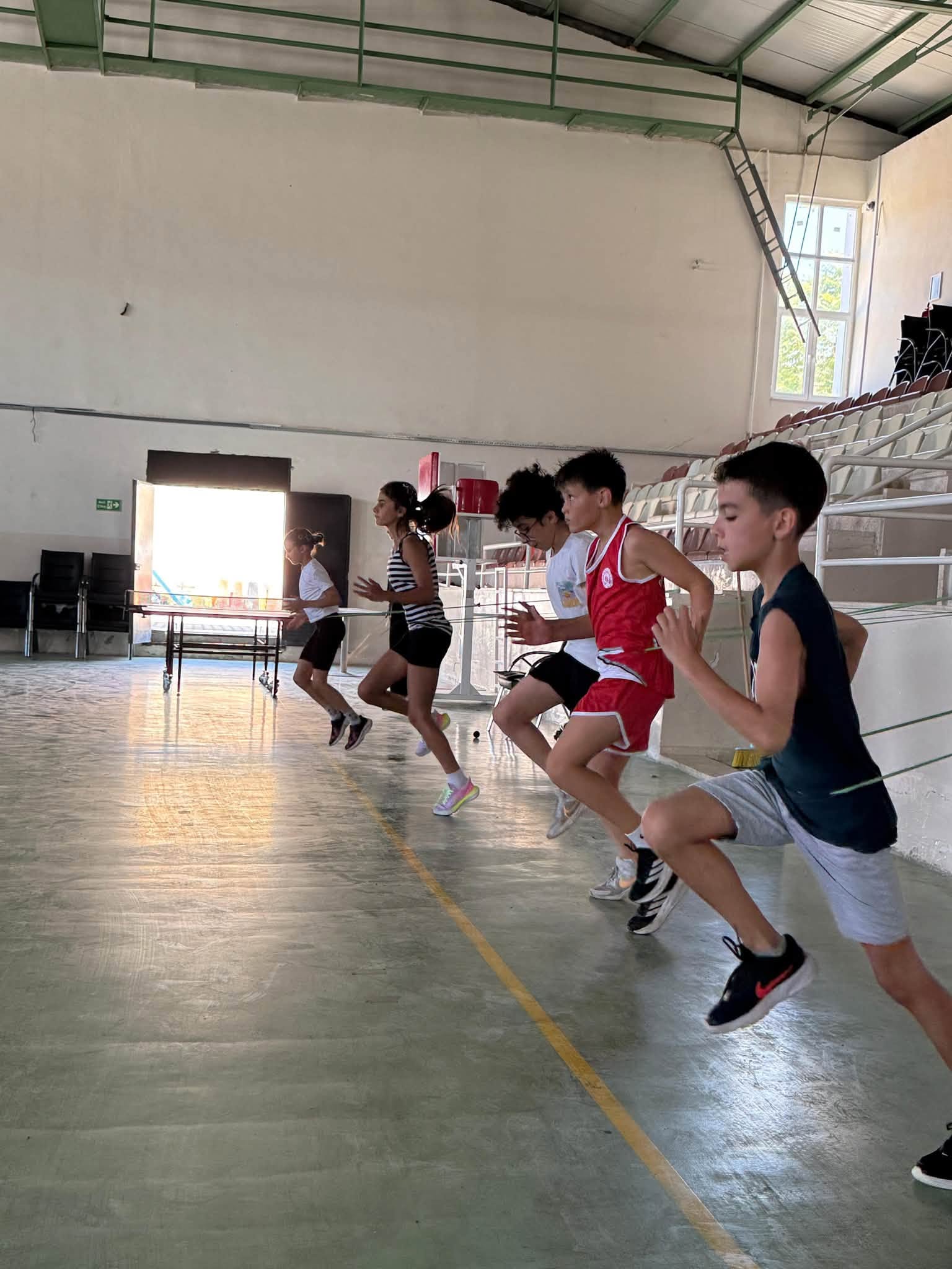 MİNİK SPORCULAR KEYİFLİ VAKİT GEÇİRİYOR